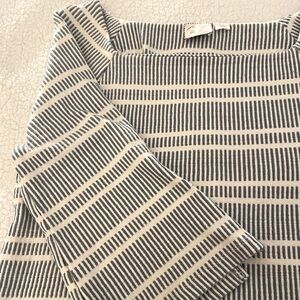 Anthropologie 9-N15-STCL stripe top. Small. Barely worn.